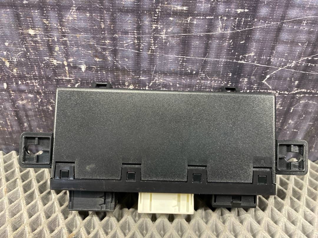 Блок управления зеркалами, 378 рублей, Красноярск