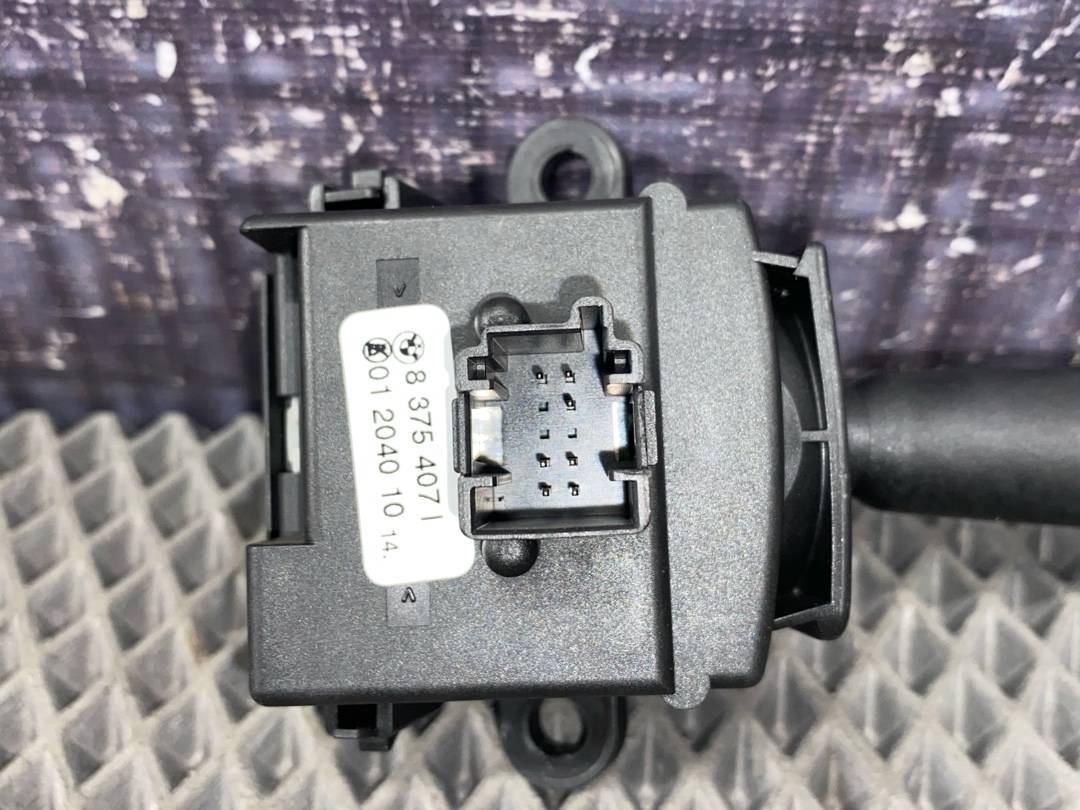 Подрулевой переключатель, 444 рублей, Красноярск