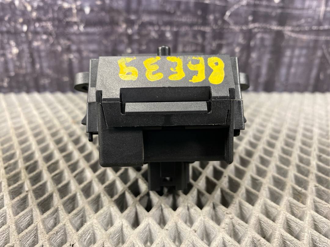 Подрулевой переключатель, 444 рублей, Красноярск