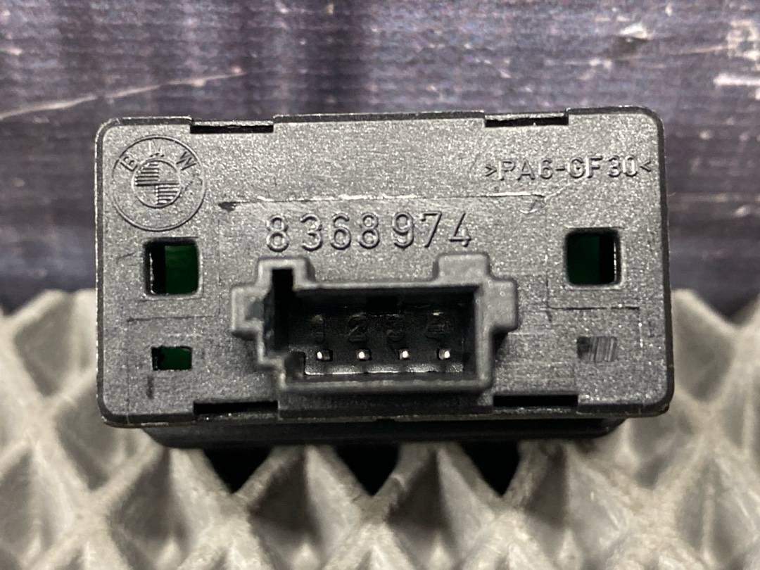 Кнопка стеклоподъемника, 210 рублей, Красноярск