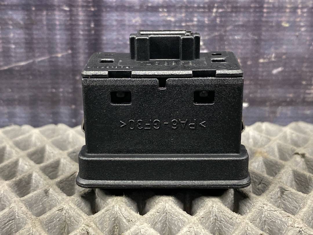 Кнопка стеклоподъемника, 210 рублей, Красноярск