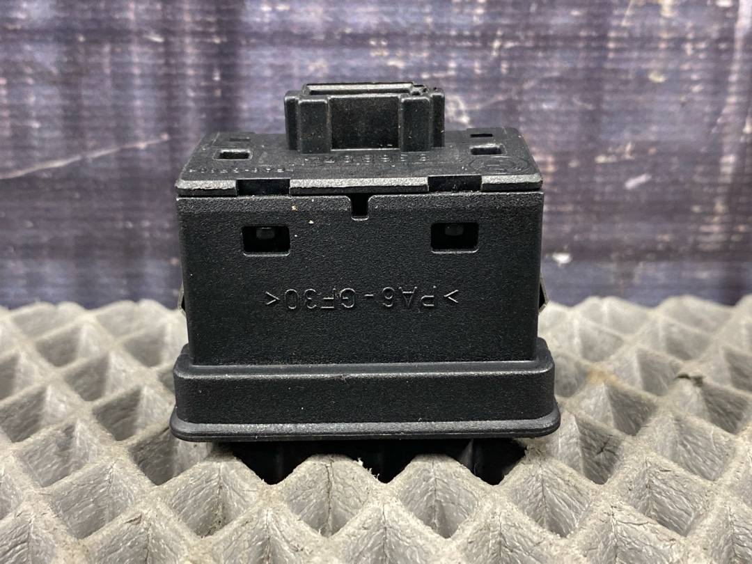 Кнопка стеклоподъемника, 210 рублей, Красноярск