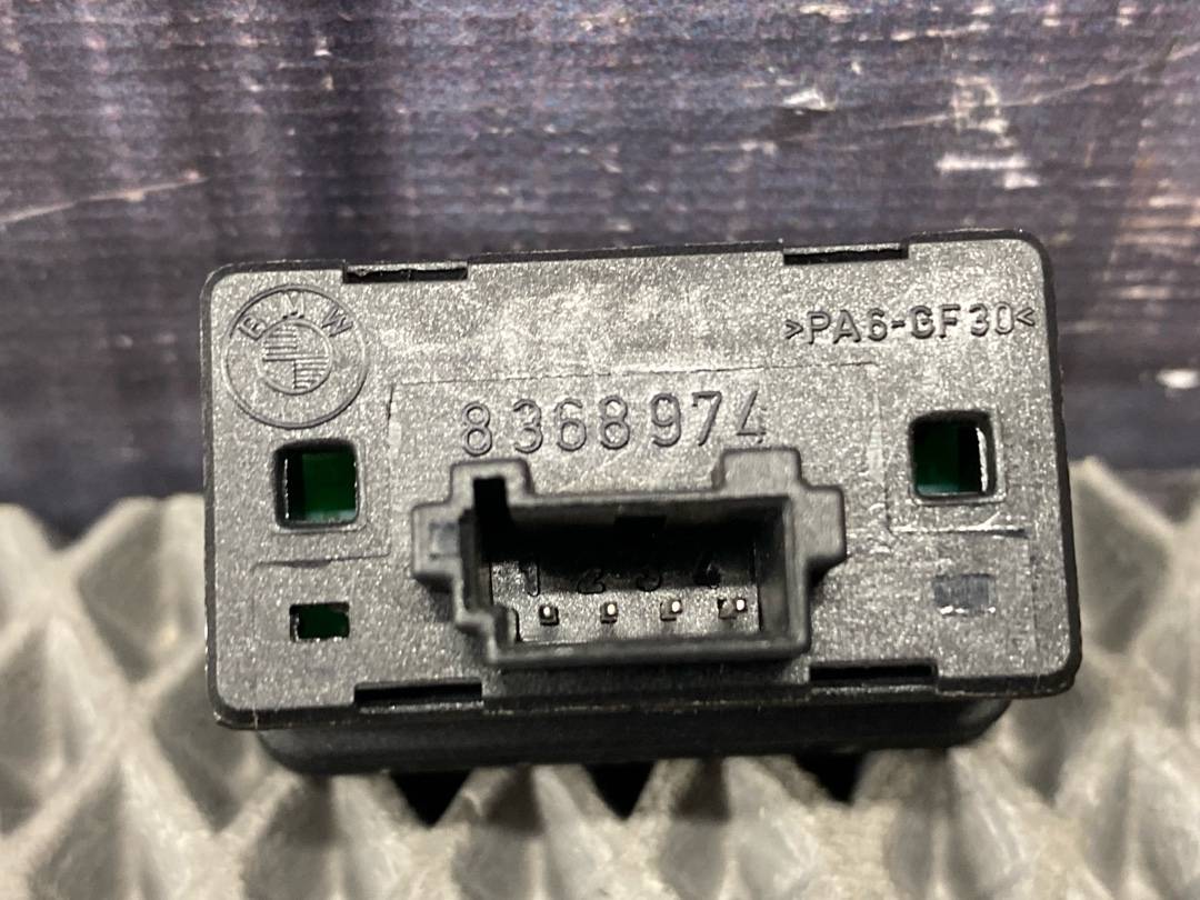 Кнопка стеклоподъемника, 210 рублей, Красноярск