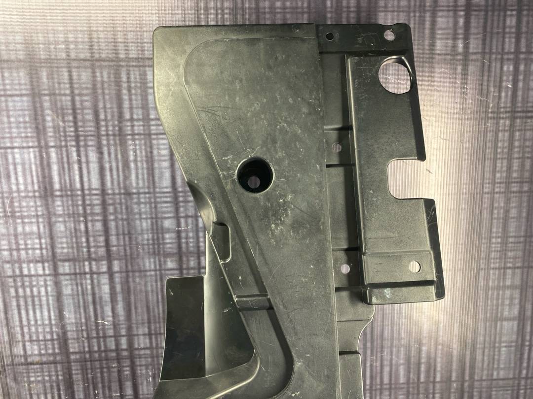 Пластик багажника, 1608 рублей, Красноярск