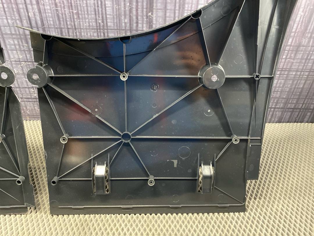 Пластик багажника, 1608 рублей, Красноярск