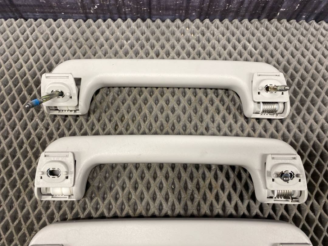 Потолочная ручка, 355 рублей, Красноярск