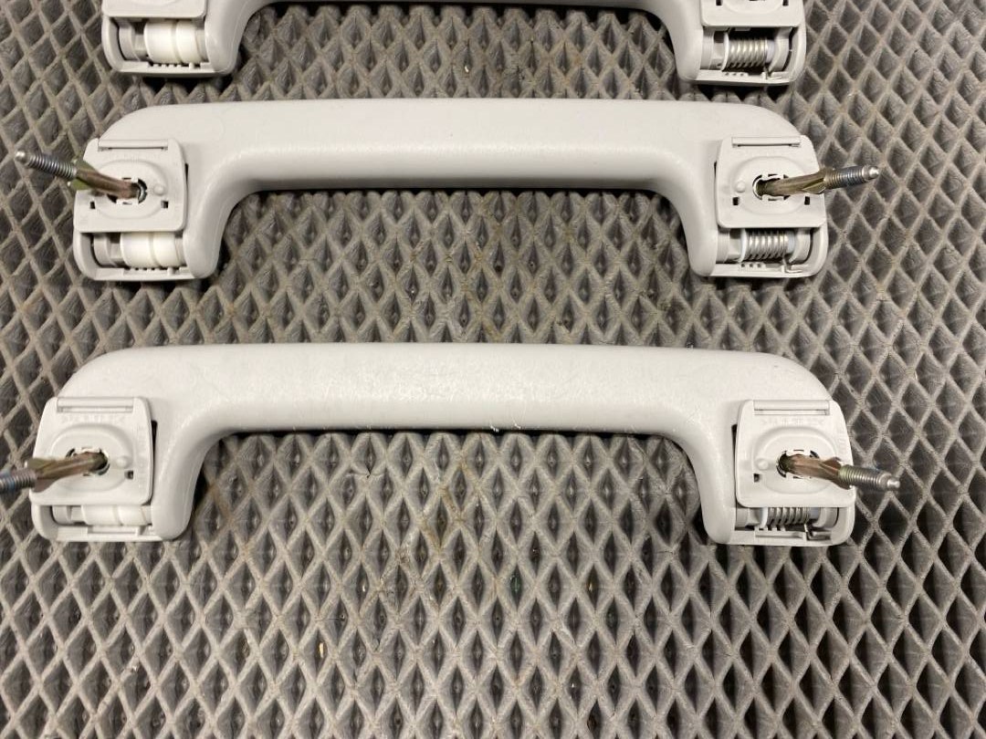 Потолочная ручка, 355 рублей, Красноярск