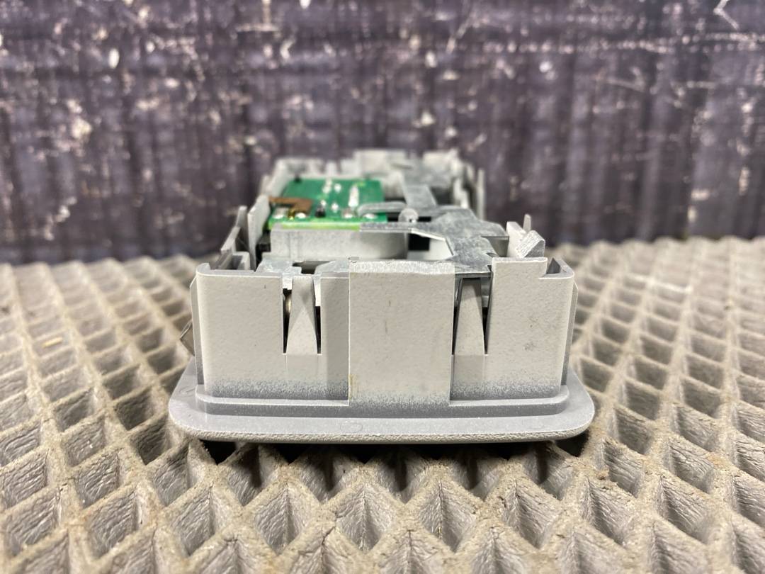 Плафон салона, 255 рублей, Красноярск