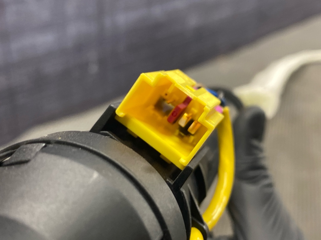 Подушка безопасности, 685 рублей, Красноярск