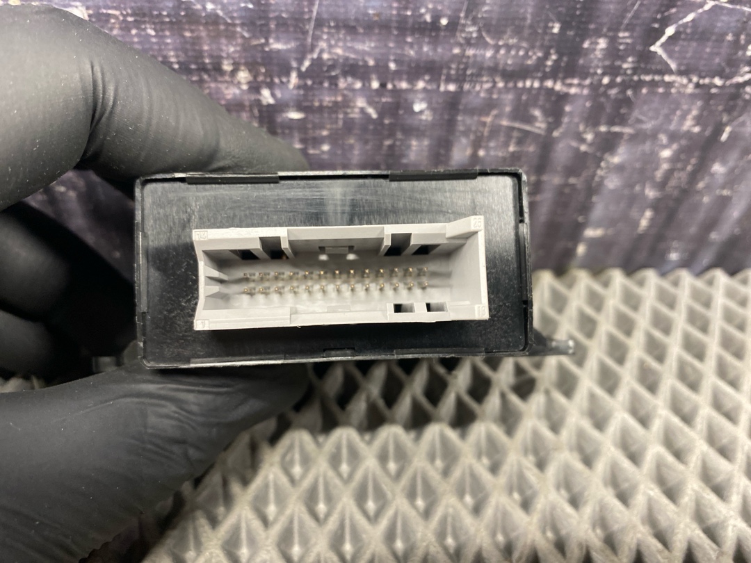 Блок управления зеркалами, 760 рублей, Красноярск