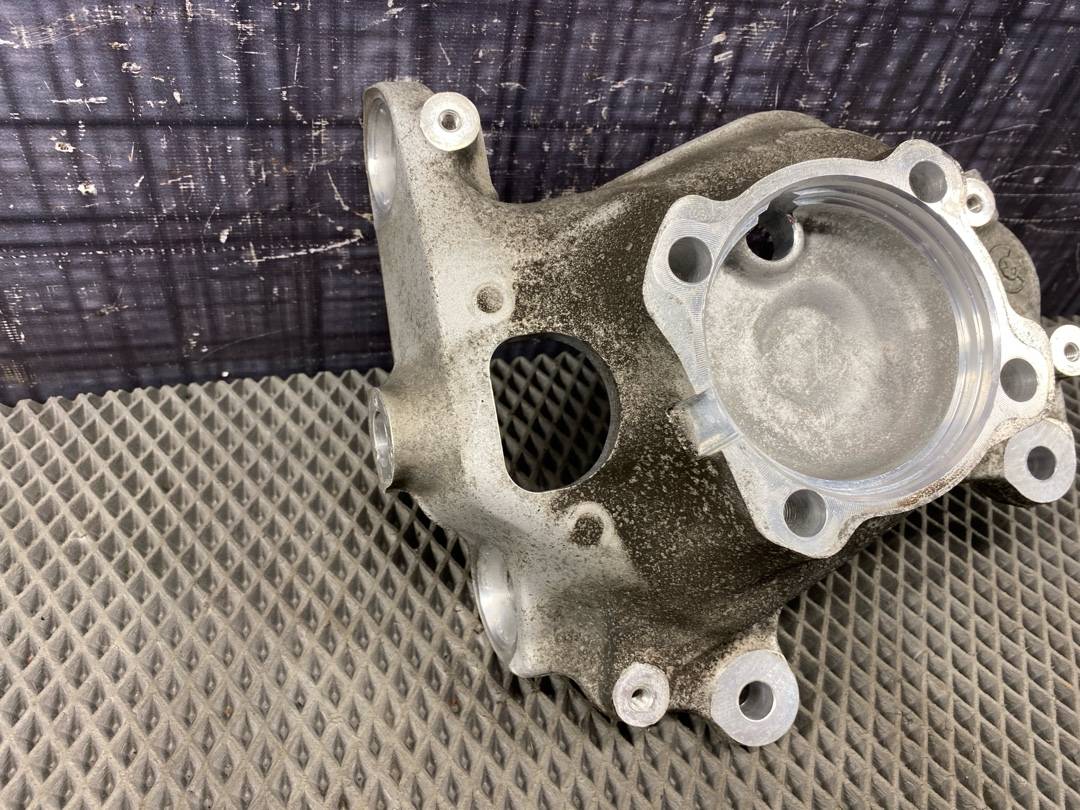 Поворотный кулак, 1956 рублей, Красноярск