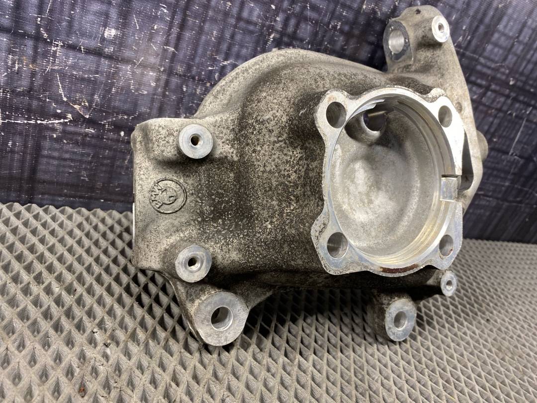 Поворотный кулак, 1956 рублей, Красноярск