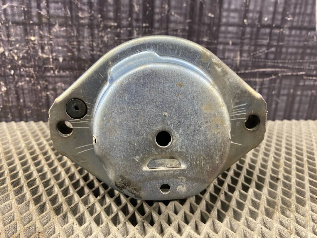 Подушка двигателя, 1218 рублей, Красноярск