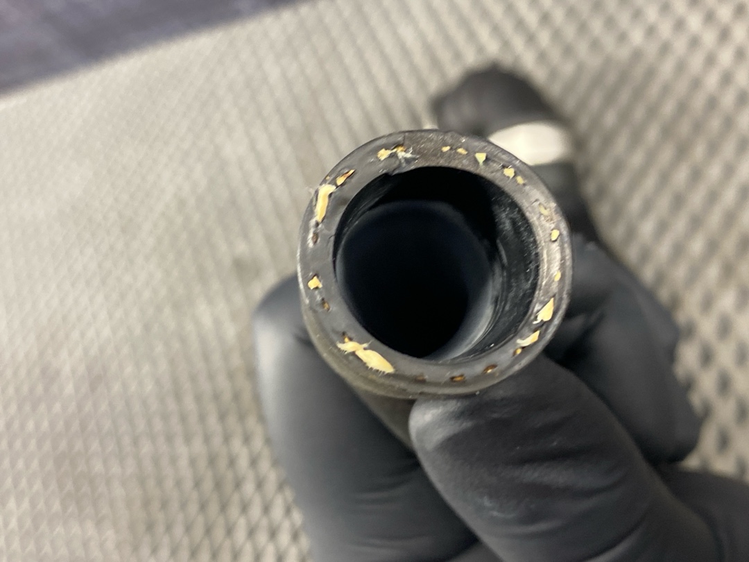 Шланг системы охлаждения, 318 рублей, Красноярск