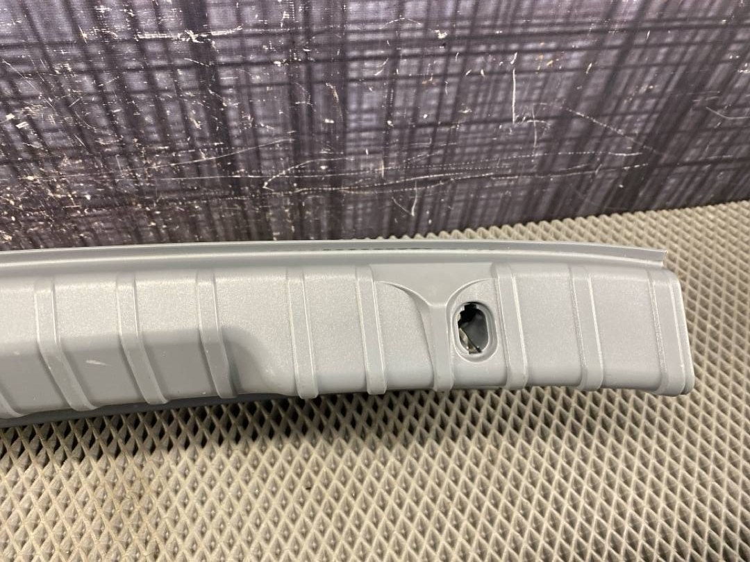 Пластик багажника, 402 рублей, Красноярск