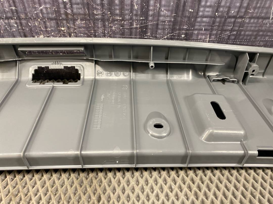 Пластик багажника, 402 рублей, Красноярск