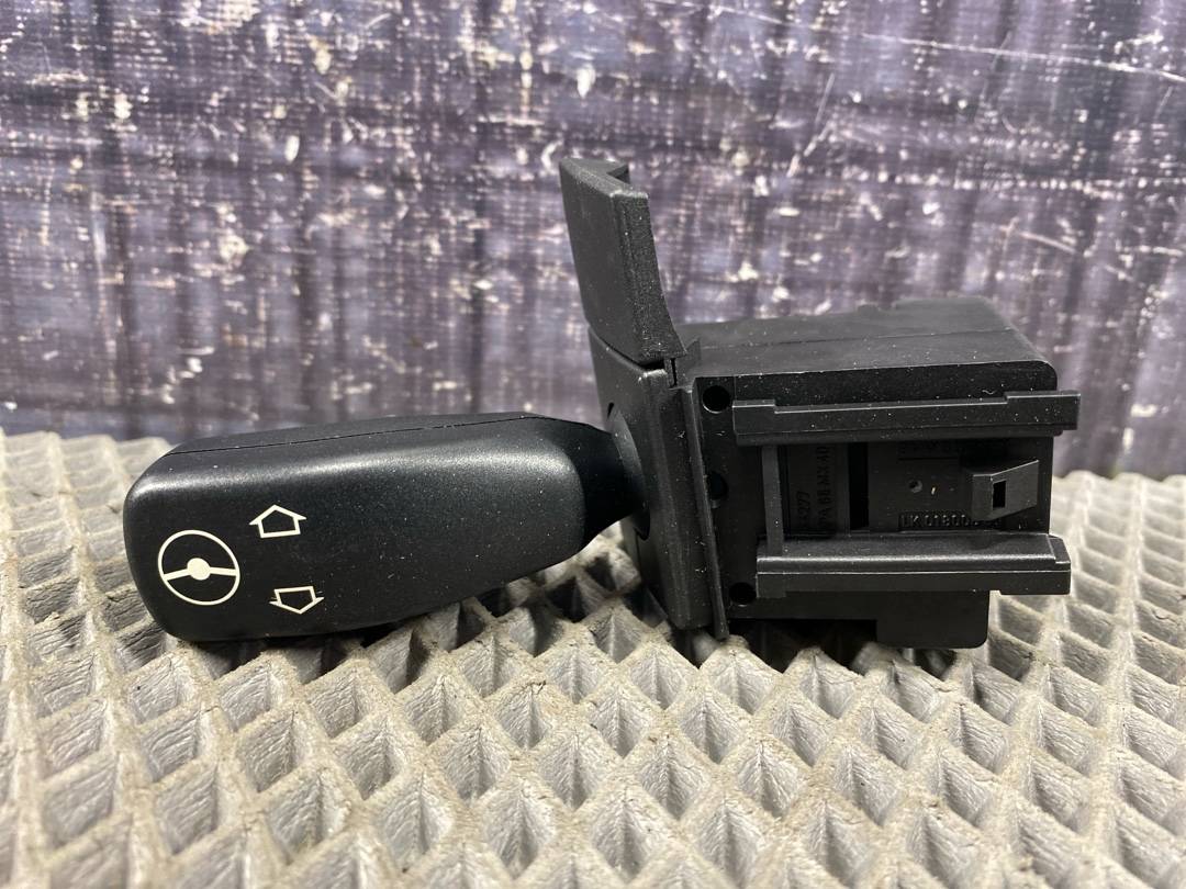 Подрулевой переключатель, 276 рублей, Красноярск