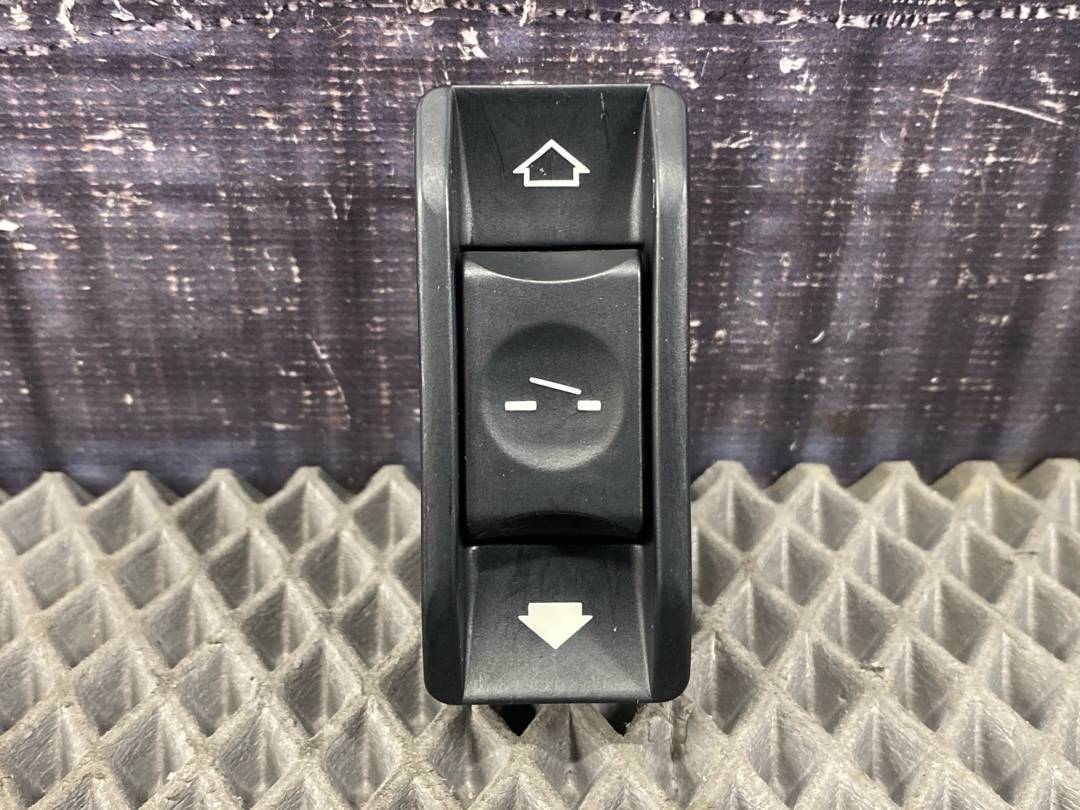 Кнопка люка, 378 рублей, Красноярск