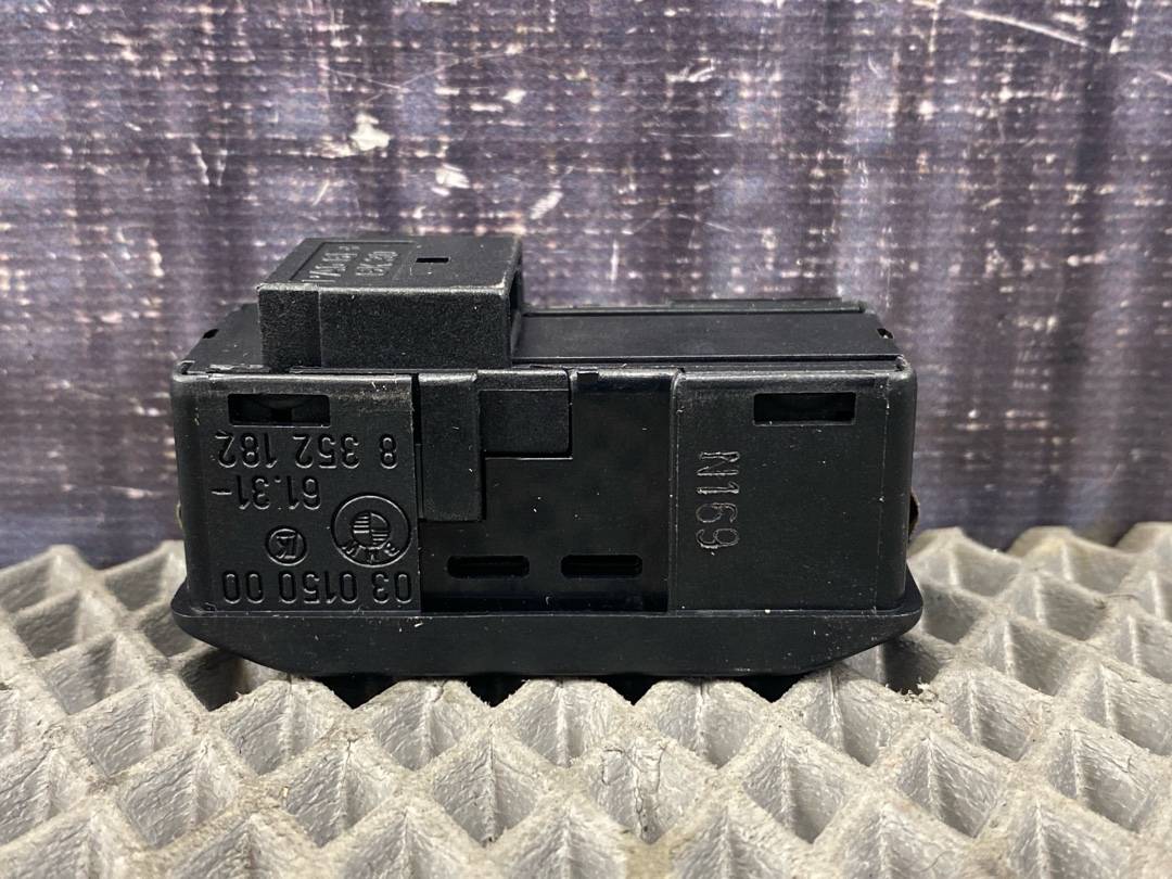 Кнопка люка, 378 рублей, Красноярск