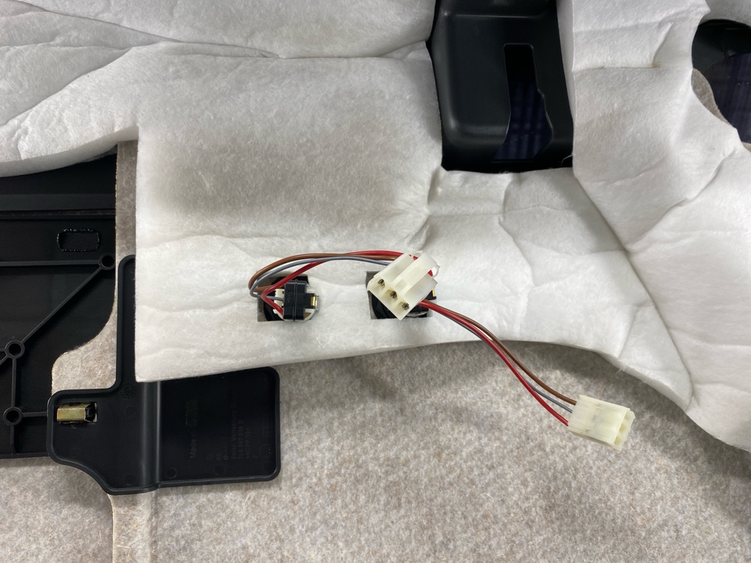 Обшивка багажника, 1122 рублей, Красноярск