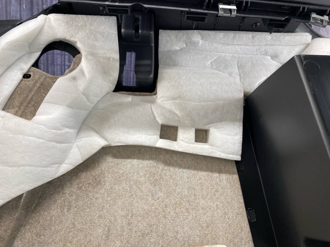 Обшивка багажника, 1122 рублей, Красноярск