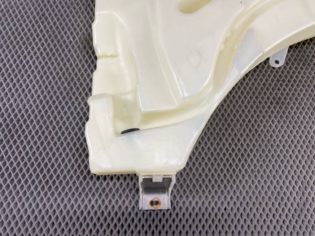 Бачок омывателя, 2227 рублей, Красноярск