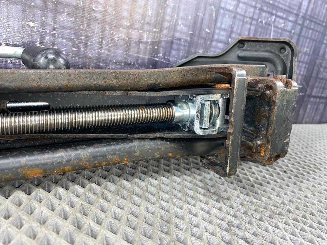 Домкрат, 4233 рублей, Красноярск