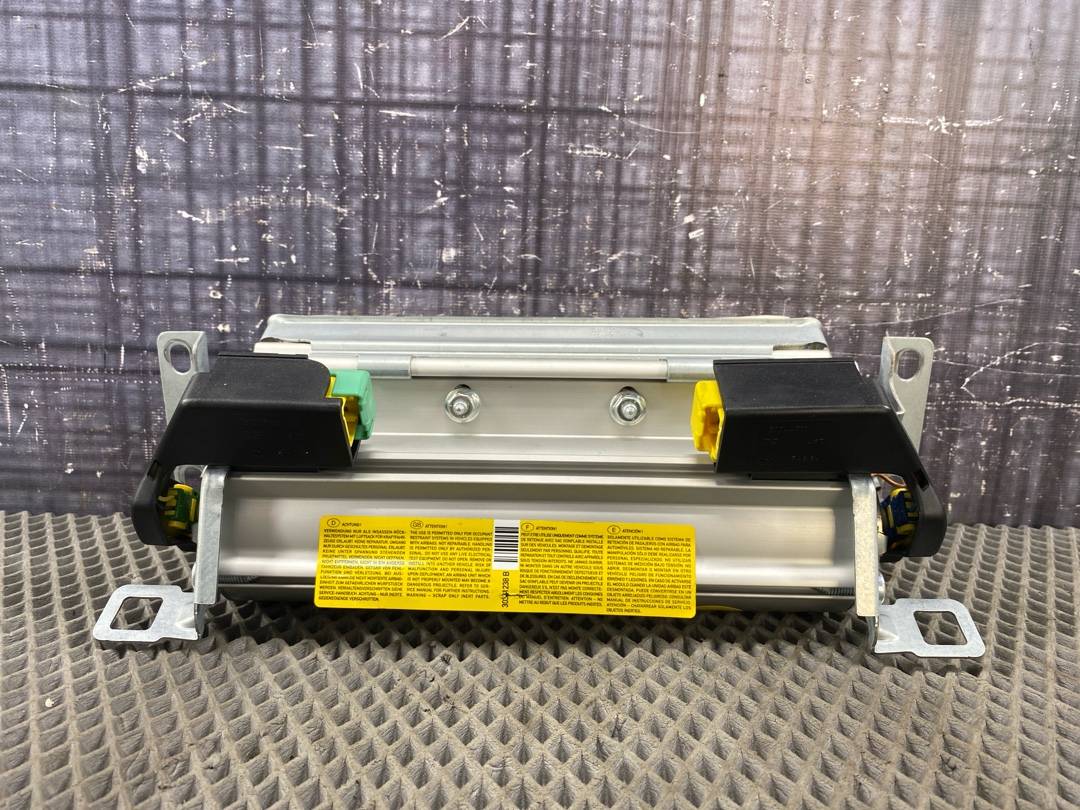 Подушка безопасности, 2176 рублей, Красноярск