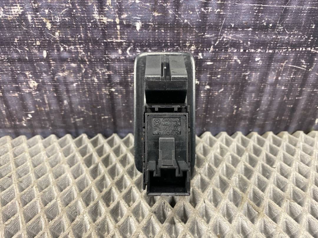 Кнопка стеклоподъемника, 366 рублей, Красноярск