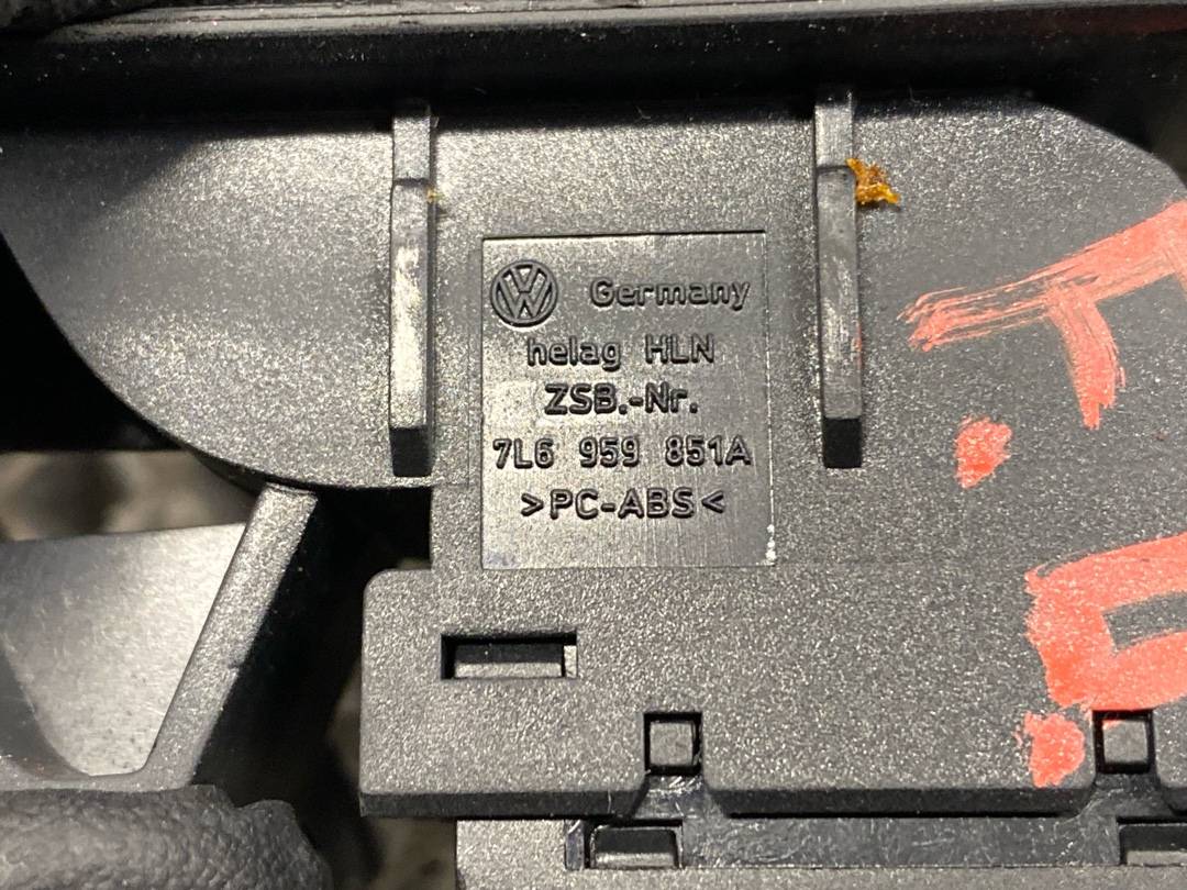 Кнопка стеклоподъемника, 366 рублей, Красноярск