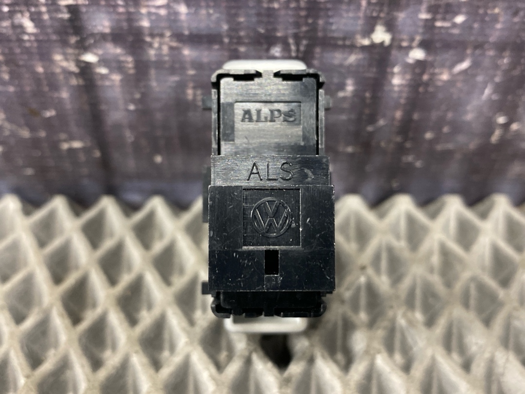 Кнопка центрального замка, 391 рублей, Красноярск