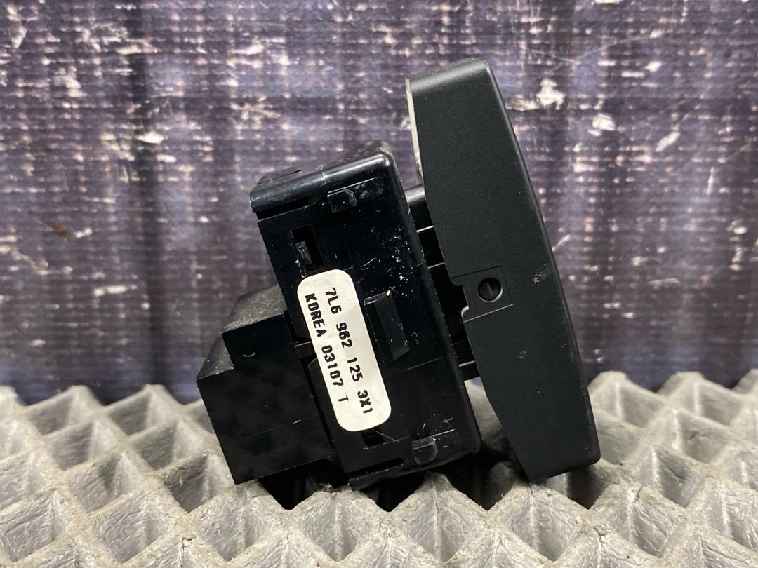 Кнопка центрального замка, 391 рублей, Красноярск