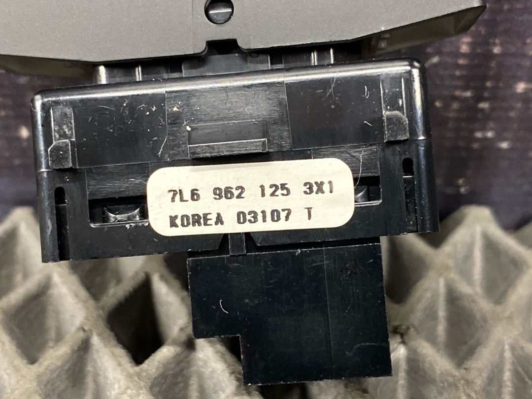 Кнопка центрального замка, 391 рублей, Красноярск