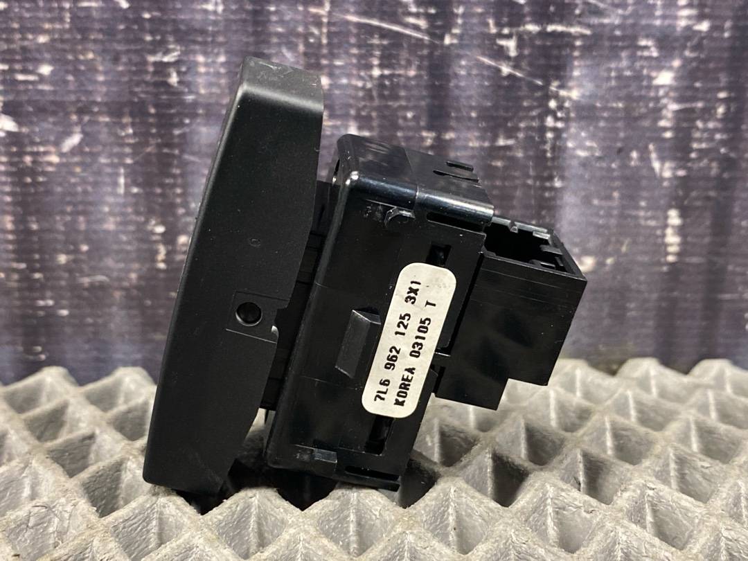 Кнопка центрального замка, 391 рублей, Красноярск