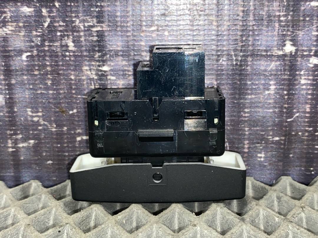 Кнопка центрального замка, 391 рублей, Красноярск