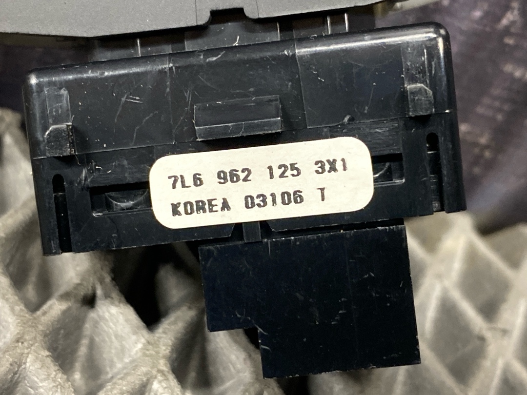 Кнопка центрального замка, 391 рублей, Красноярск