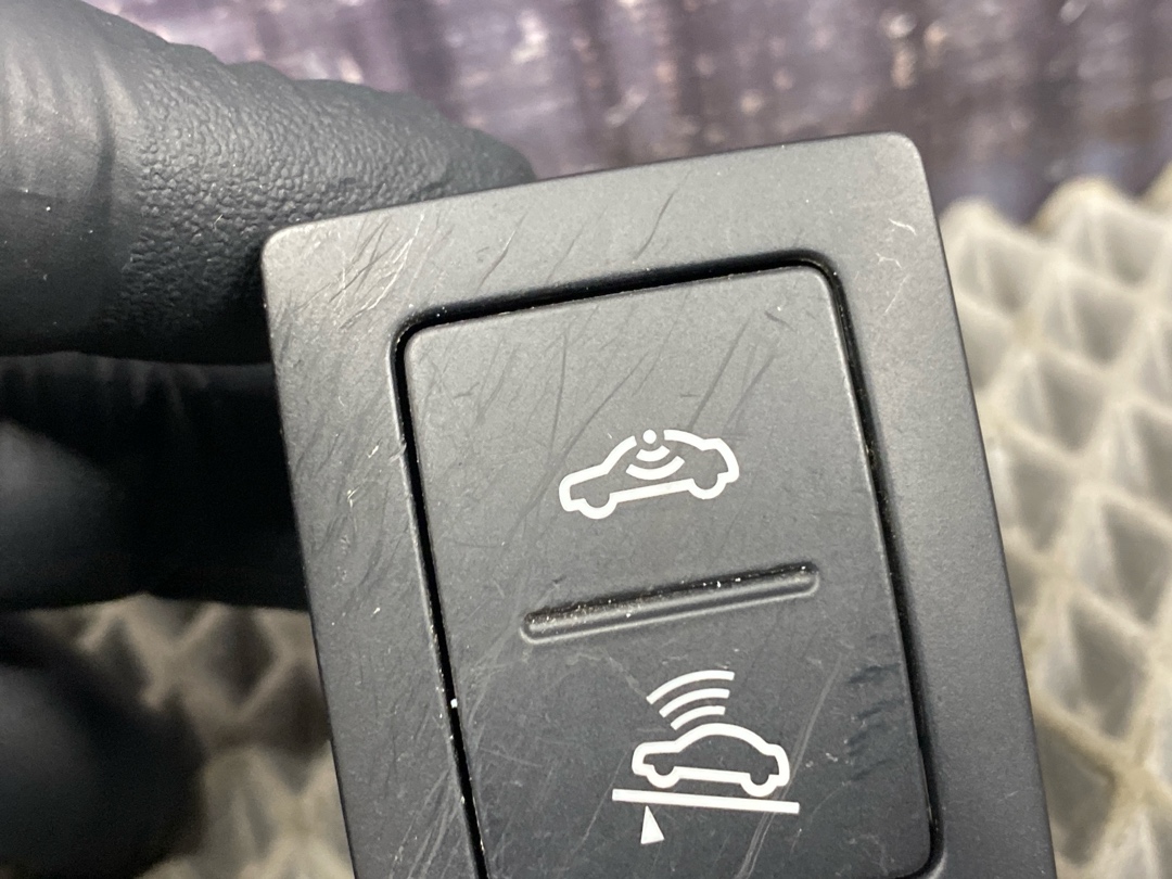 Кнопка отключения сигнализации, 408 рублей, Красноярск