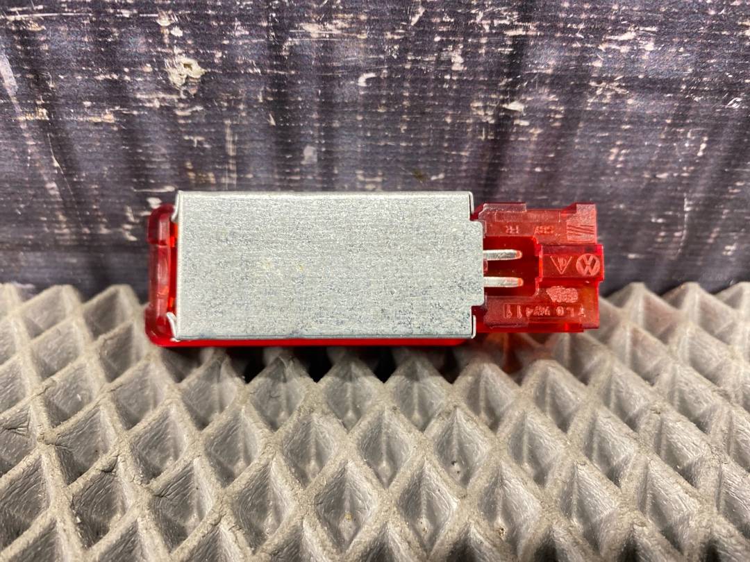 Плафон салона, 306 рублей, Красноярск