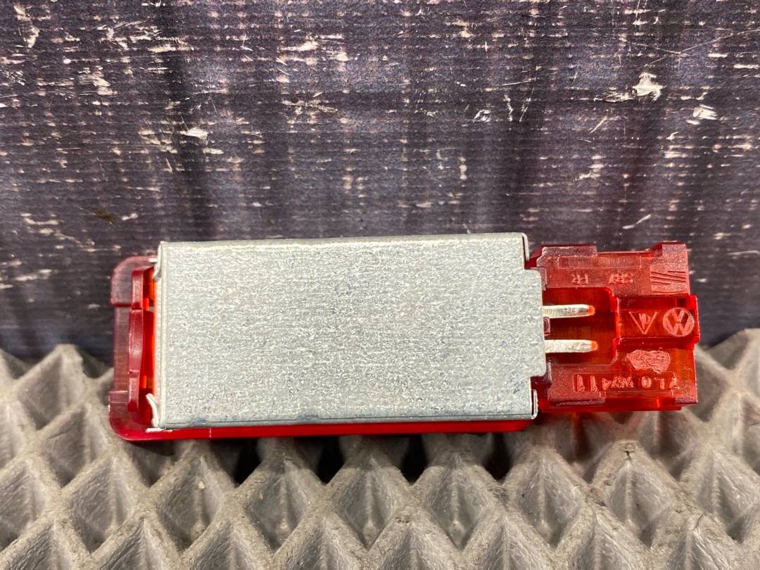 Плафон салона, 306 рублей, Красноярск