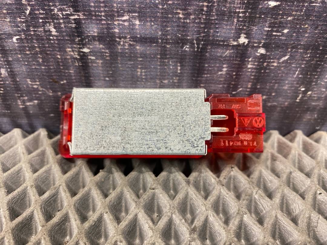 Плафон салона, 306 рублей, Красноярск