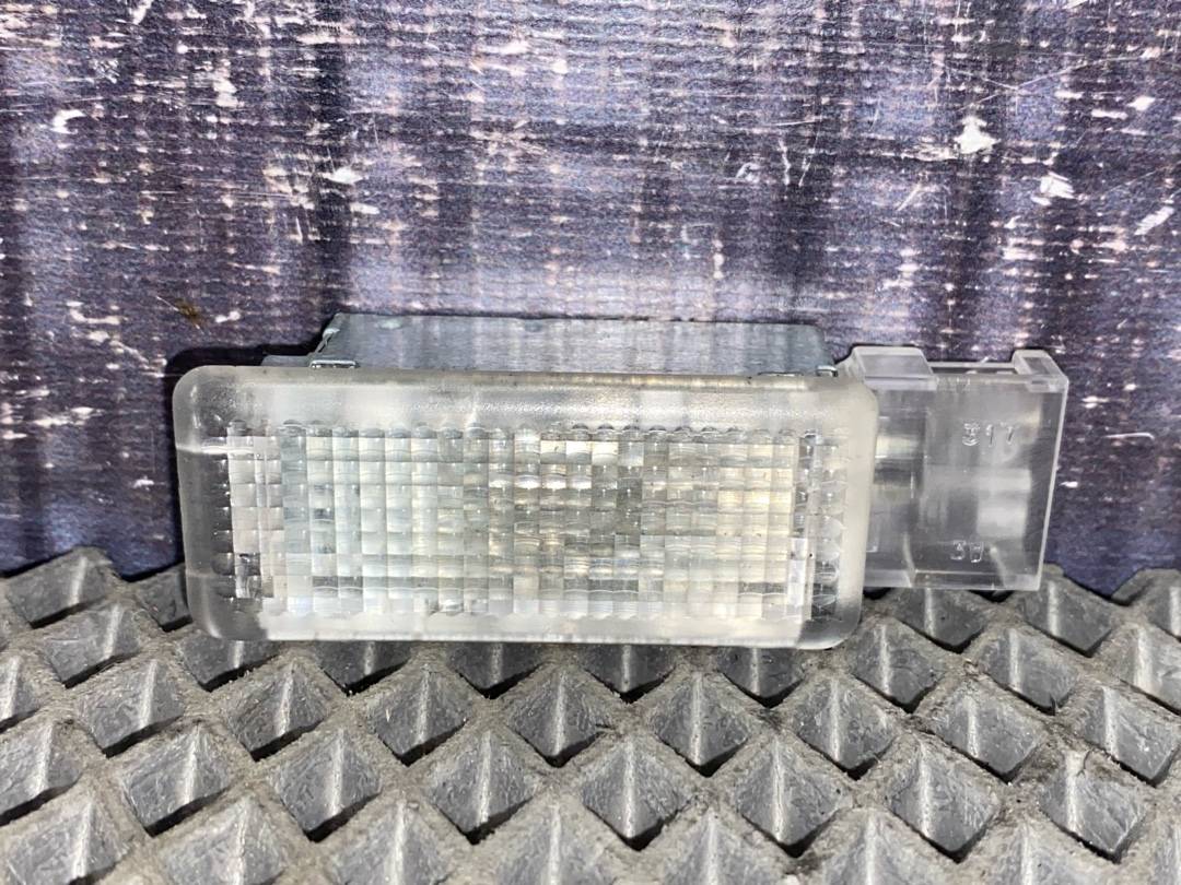 Плафон салона, 306 рублей, Красноярск