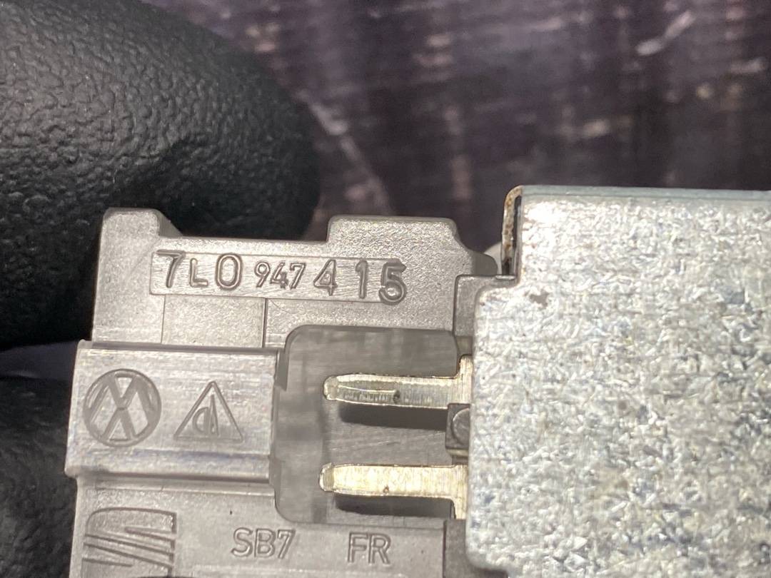 Плафон салона, 306 рублей, Красноярск