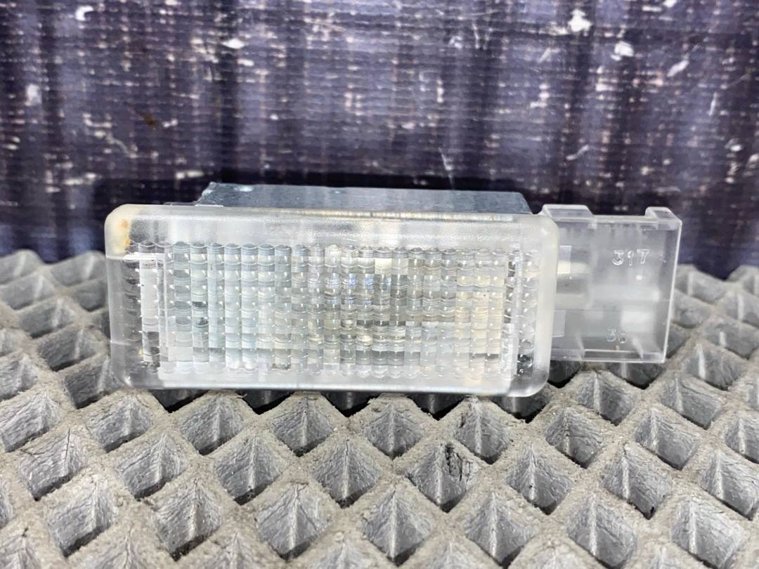 Плафон салона, 306 рублей, Красноярск