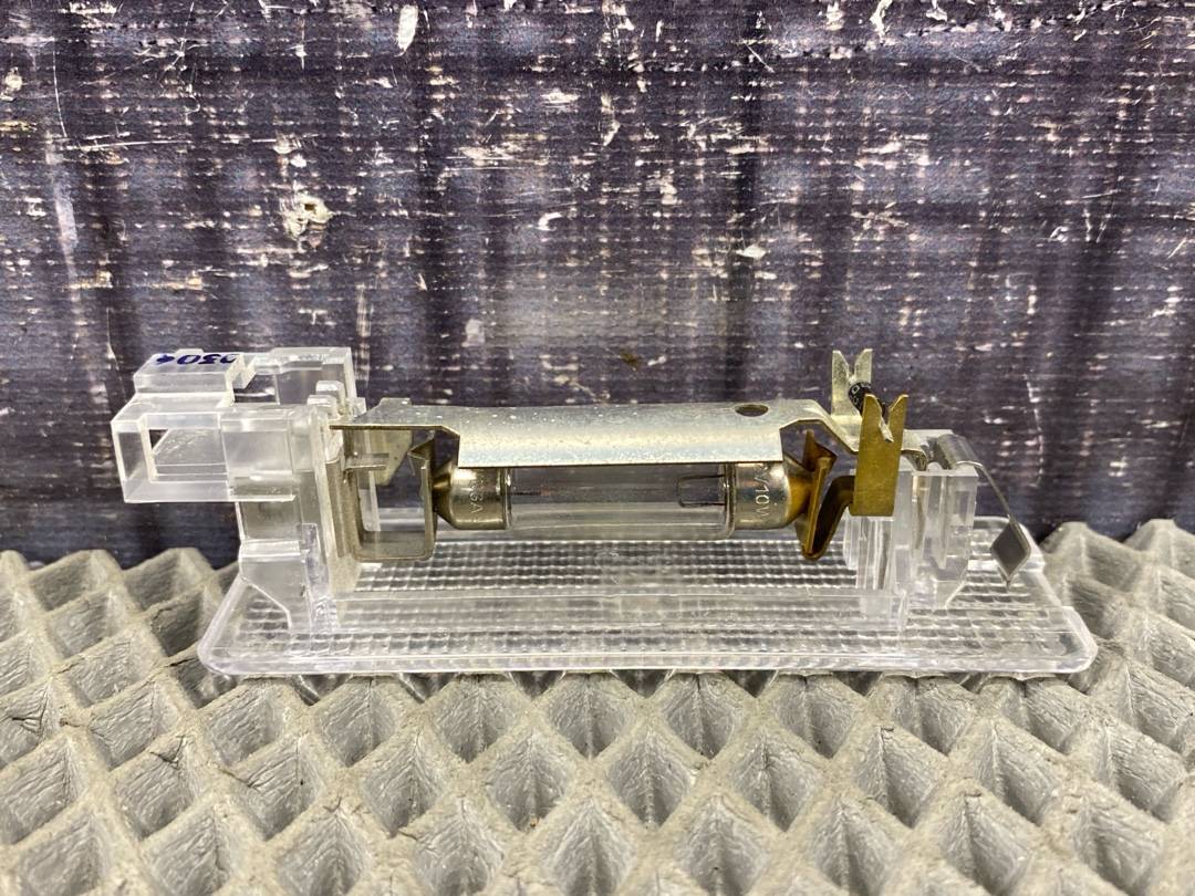 Плафон салона, 306 рублей, Красноярск