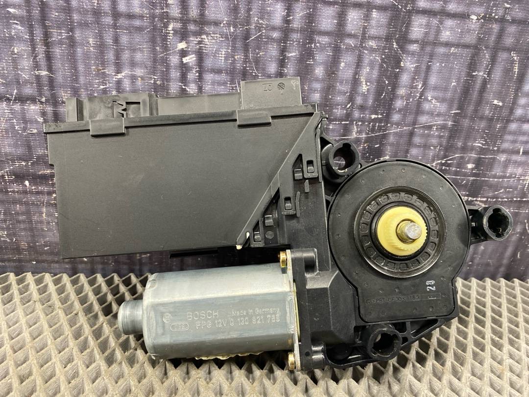 Мотор стеклоподъемника, 1386 рублей, Красноярск