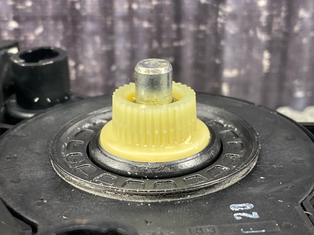 Мотор стеклоподъемника, 1386 рублей, Красноярск