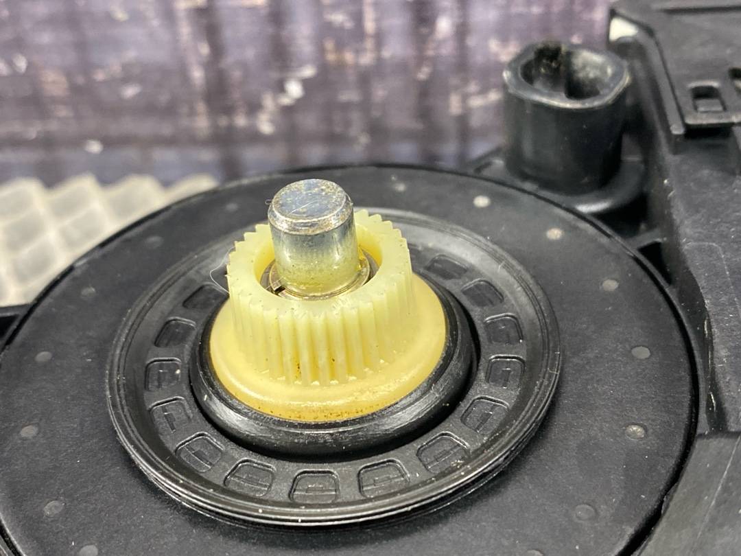 Мотор стеклоподъемника, 1386 рублей, Красноярск