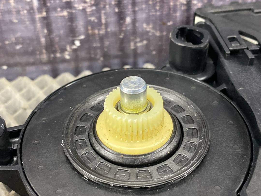 Мотор стеклоподъемника, 2567 рублей, Красноярск