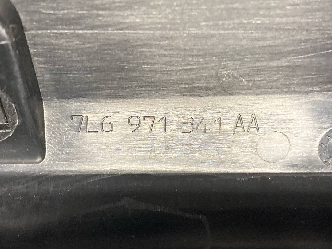 Пластик крышки багажника, 493 рублей, Красноярск