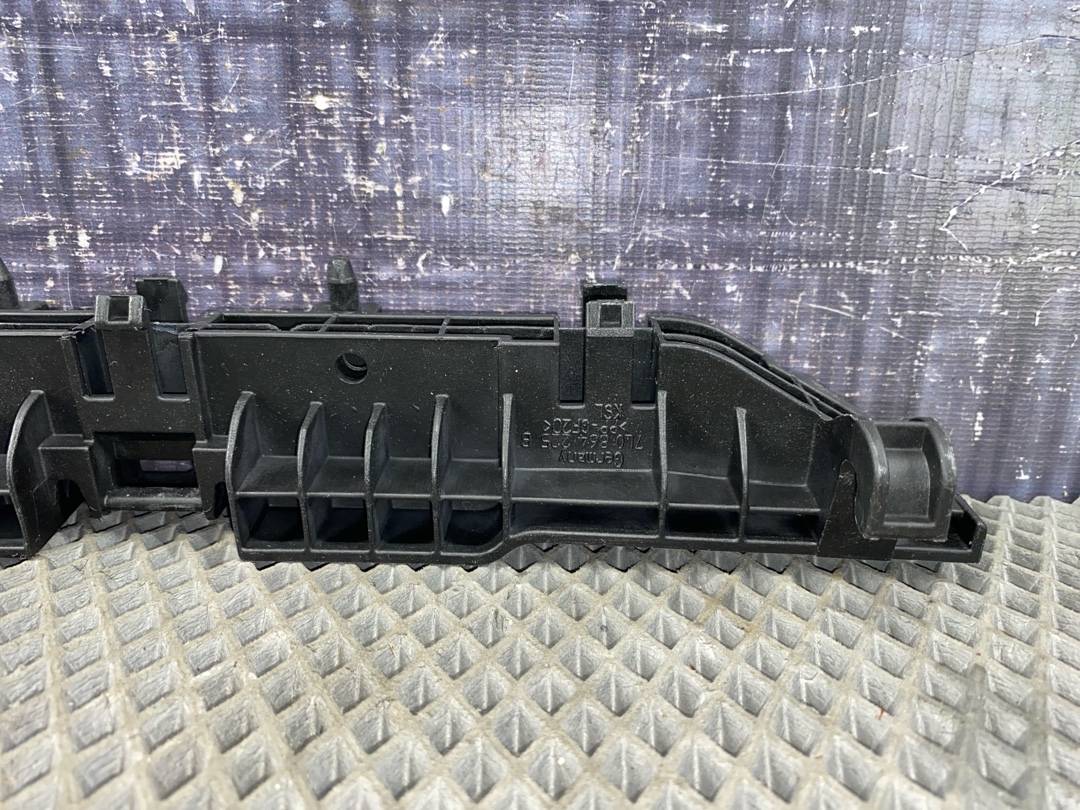 Опора ковра багажника, 570 рублей, Красноярск